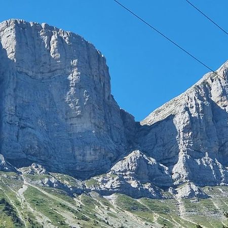 شقة Chez K&D Au Col De L'Arzelier Chateau-Bernard المظهر الخارجي الصورة
