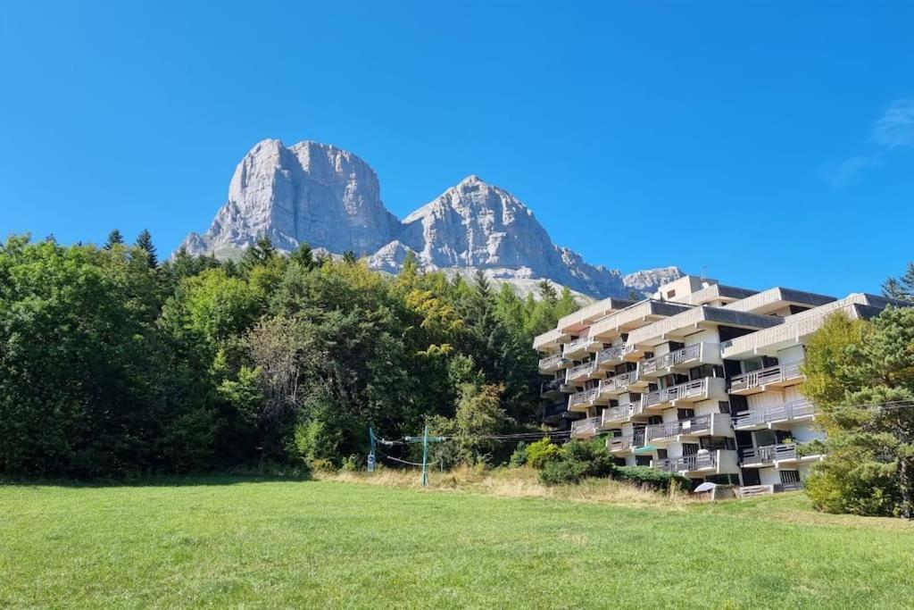 شقة Chez K&D Au Col De L'Arzelier Chateau-Bernard المظهر الخارجي الصورة